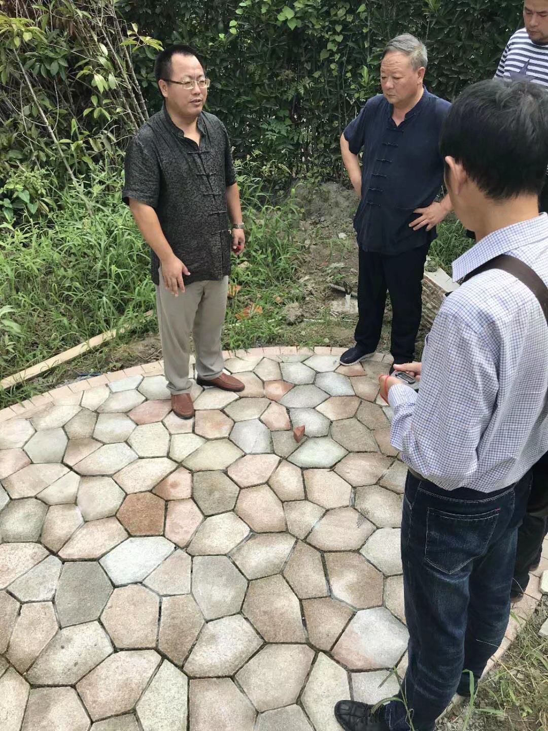 金锁玉关实践活动多而全 面 ，陈炳林剖析讲解详细